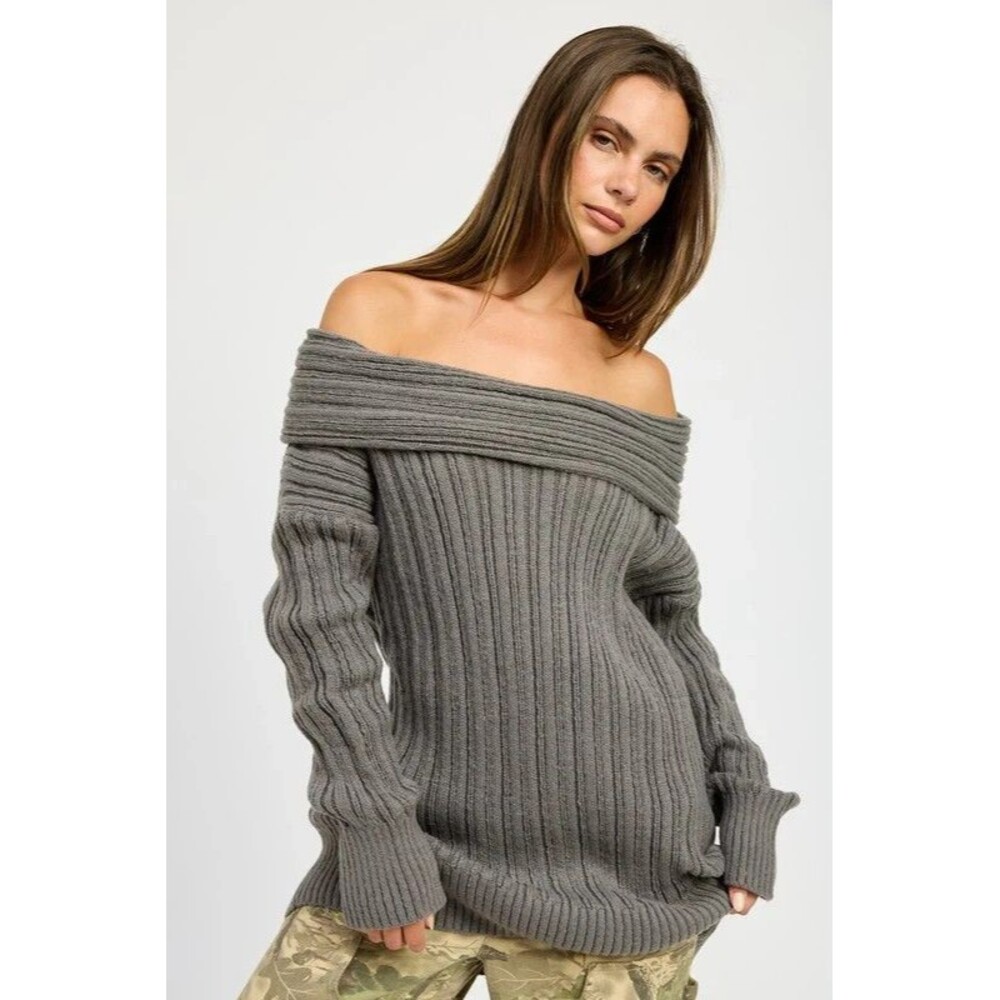 NWT Emory Park Boutique Off The Shoulder Chunky Grey Sweater - Large